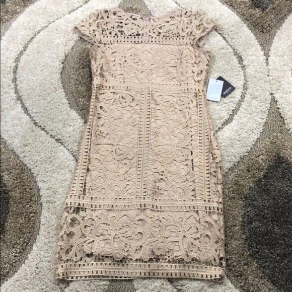 MARINA Dresses & Skirts - MARINA • Metallic Embroidered Short Sleeve Dress